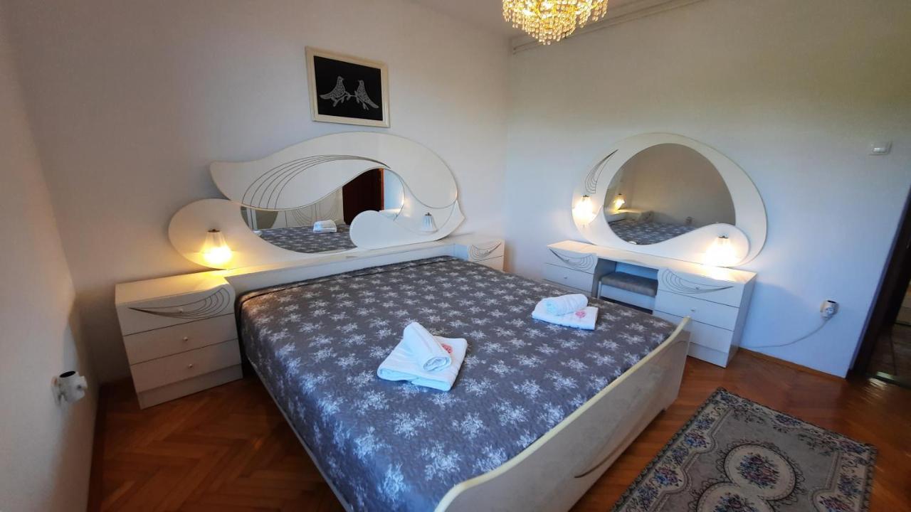 Apartma Bajc Secovlje Bagian luar foto