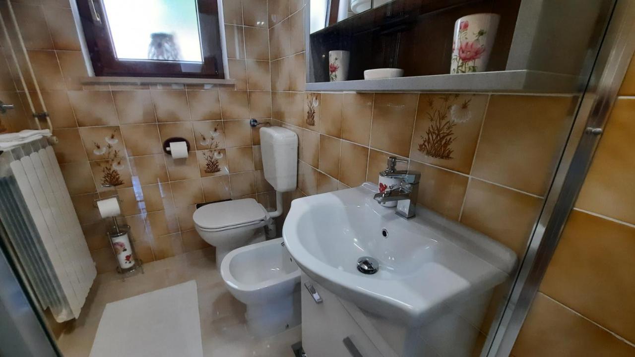 Apartma Bajc Secovlje Bagian luar foto